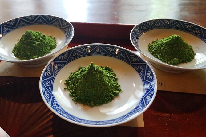 Matcha Kimono Tea Ceremony in Tokyo - The tea lecture: types of tea, Teaism, and etiquette