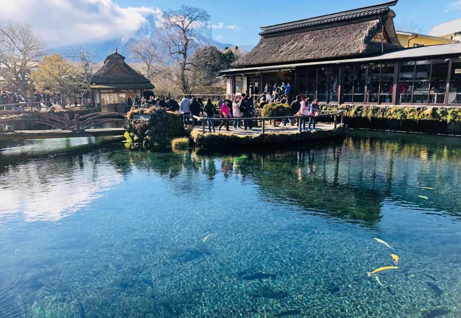 Mount Fuji 1-Day Trip: the Hottest Photography Tour - Lake Kawaguchi’s Photo Moments: Lawson Stop and Oishi Park