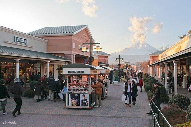 Mount Fuji 5th Station, Arakurayama, Oshino Hakkai and Hot Spring - Should you book this Mount Fuji day trip?