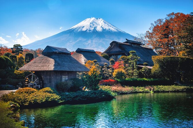 Mount Fuji and Hakone Private day trip from Tokyo - Arakurayama Sengen Park and the Arakura Fuji Sengen Shrine pagoda view