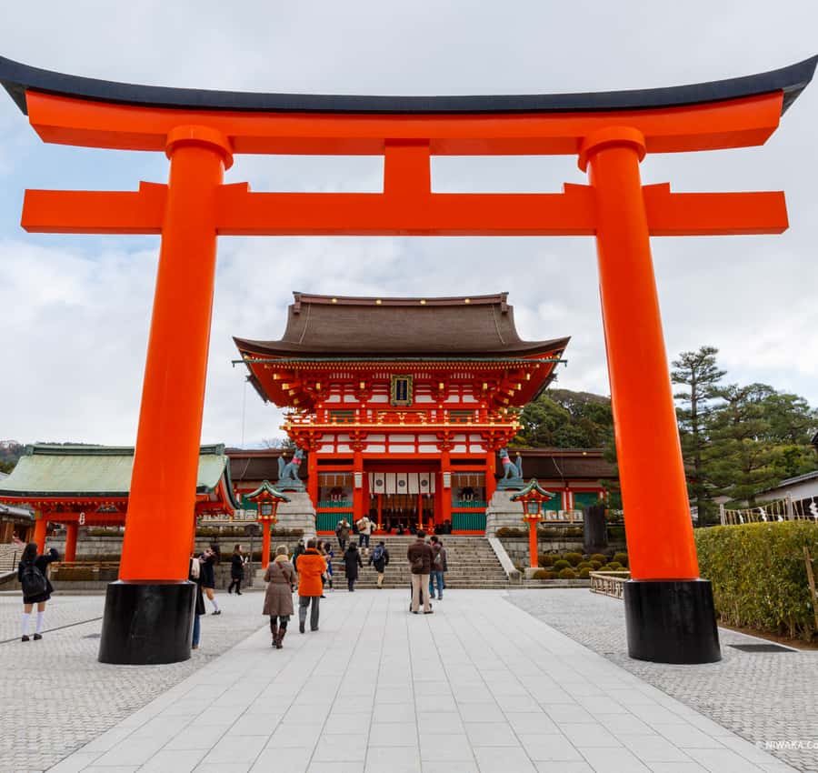Mount Fuji Customize Private Tour with English Driver - Oshino Hakkai: eight ponds, hot-spring character, and Fuji folklore