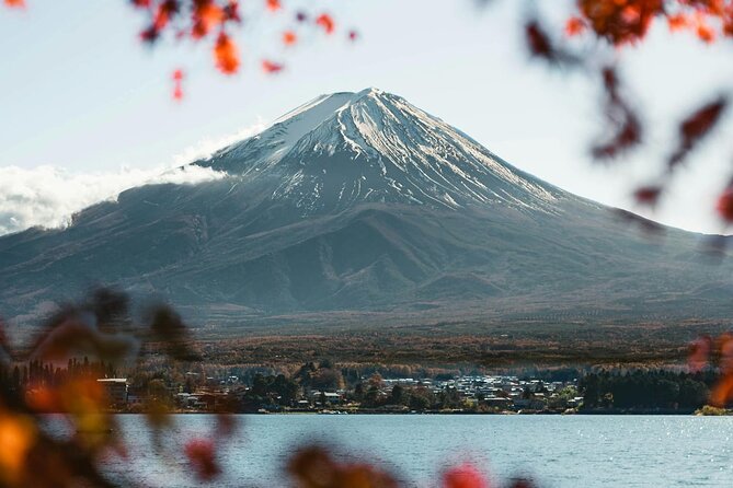 Mount Fuji Private Tour With English Speaking Driver - Chureito Pagoda: the classic Fuji postcard stop
