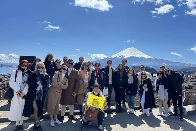 Mt. Fuji 5th, Oshino Hakkai, Onsen Full-Day Trip From Tokyo - Konohananoyu Onsen vs Gotemba Premium Outlets: Choose Your Recovery
