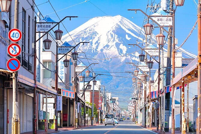 Mt.Fuji Arakurayama Sengen Park,Oshino Hakkai,Kawaguchi Lake Tour - Getting Your Bearings: Time, Group Size, and Pace