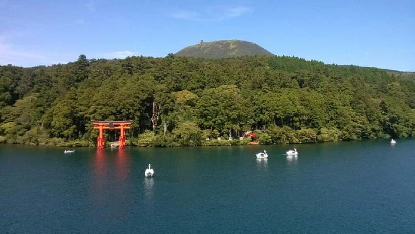 Mt.Fuji Hakone Day Tour With Lake Ashi Cruise, FREE Ropeway - Lake Ashi and the Hakone Pirate Ship (Optional, but Cinematic)