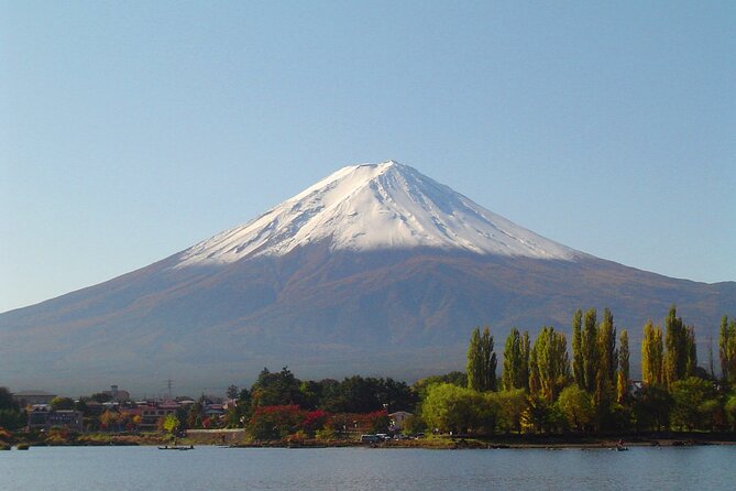 Mt. Fuji & Hakone: Fuji Sengen Shrine, Cruise, and Ramen-Making - Oshino Hakkai: eight ponds, snowmelt water, and wandering time
