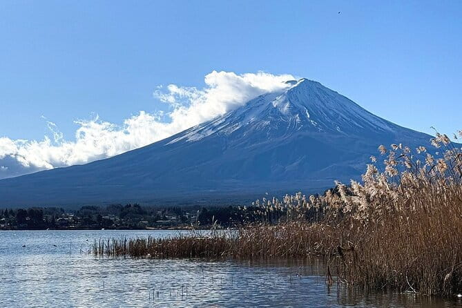 Mt Fuji Small Group 1 Day Tour Kawaguchi and Yamanaka with Pickup - Lake Yamanaka option: a big-view finale with a hot spring trade-off
