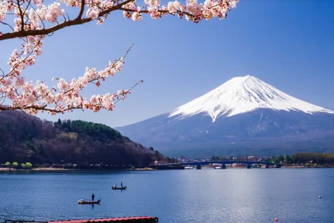 Mt. Fuji to Lake Kawaguchi, Lake Yamanaka and Onsen Day Tour - Awara Onsen: A Real Hot-Spring Stop, With Two Big Caveats