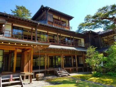 Nikko in Style: Luxury private Day Tour with English guide - The luxury Mercedes part you’ll actually notice