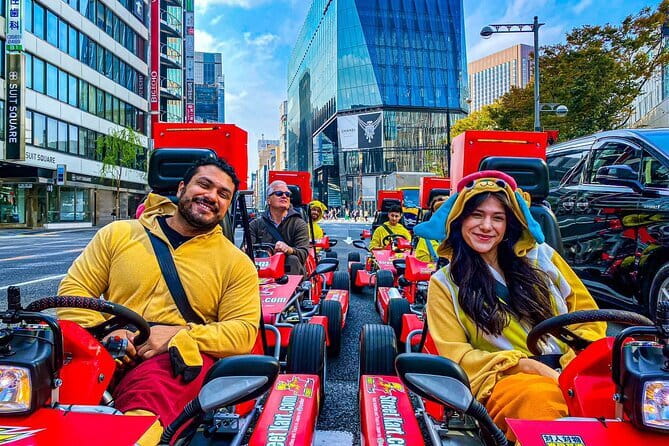 Official Street Go Kart Tour Akihabara 2nd - Costumes: fun extra, but also a practical layer