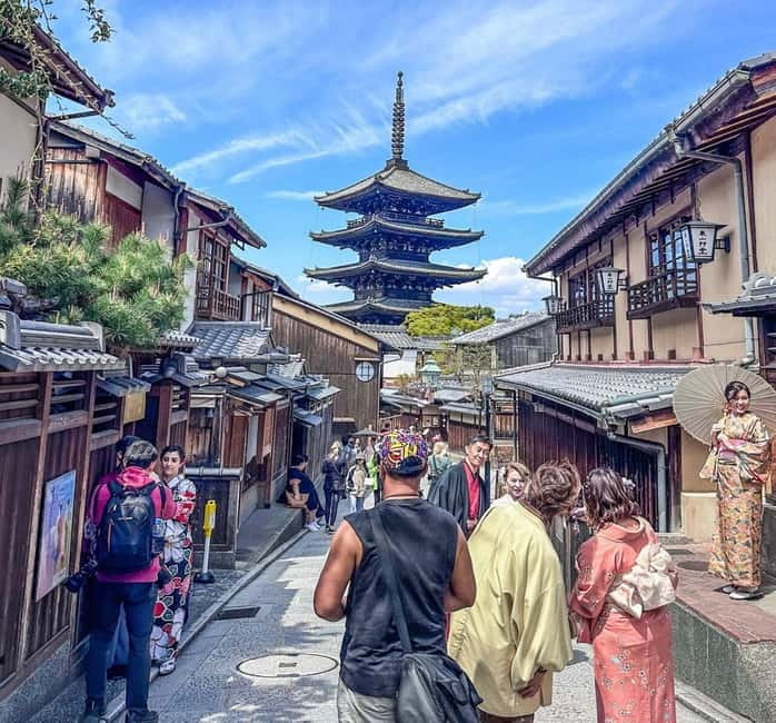 Osaka/Kyoto/Nara: Private Full-Day Sightseeing Tour - How a Private Driver Keeps Kyoto Simple