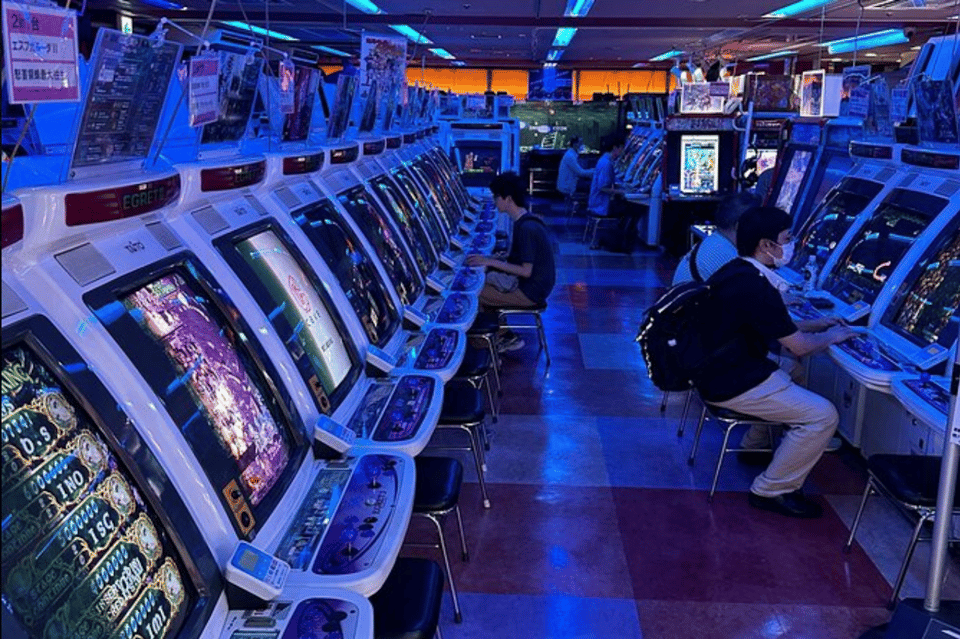 Private Akihabara Anime Game Maid Cafe Tour w/ free pickup - Why Akihabara feels like two different worlds in one afternoon