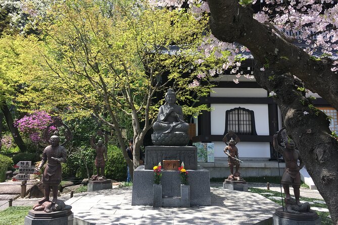 Private Car Tour to see Highlights of Kamakura, Enoshima, Yokohama from Tokyo - Tokeiji Temple’s Story and Enoshima’s Sea-Air Reset