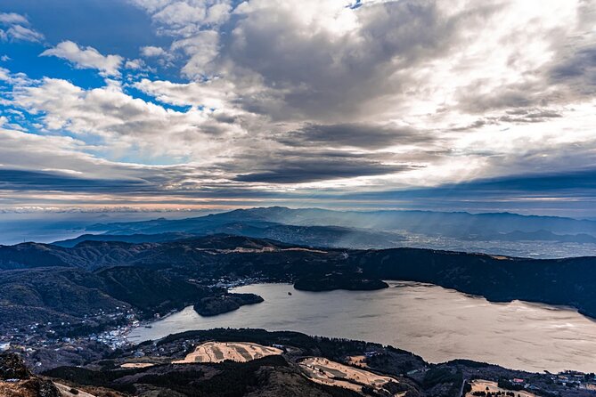 Private Fuji Hakone Tour Charter with English Speaking Driver - English-speaking driver/guide: how the best days get better