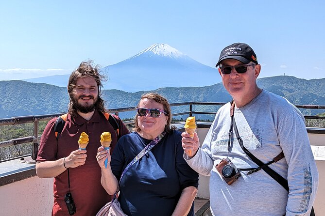 Private Hakone Tour - View of Mt. Fuji, Nature and Culture - Hakone Shrine and its water torii: calm first, then big views
