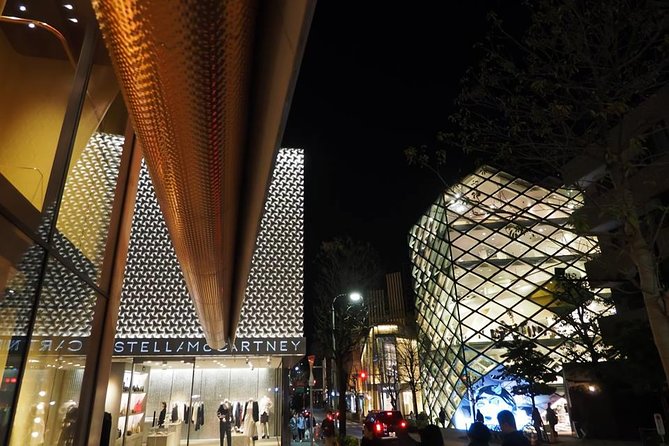 Private Harajuku Omotesando Architecture Walking Tour - Olympic-era design meets modern fashion streets