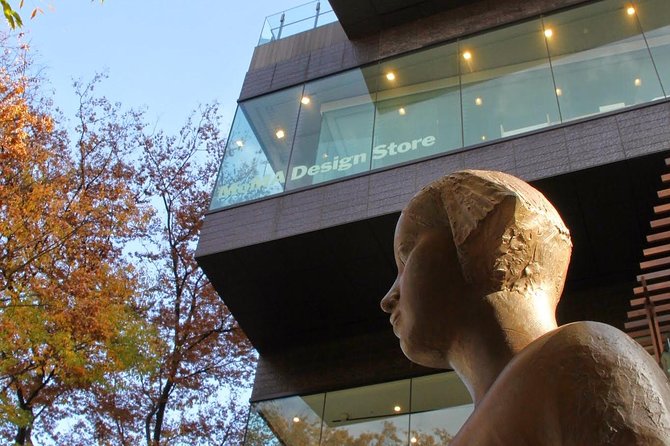 Private Harajuku Omotesando Architecture Walking Tour - Itinerary flow: what each phase feels like