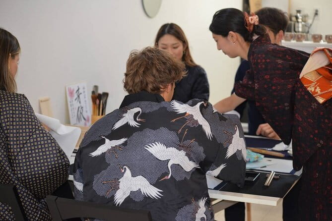 Private Japanese Calligraphy Class in Shibuya Tokyo - Shibuya Calligraphy, Right Where You Can Get to It Fast