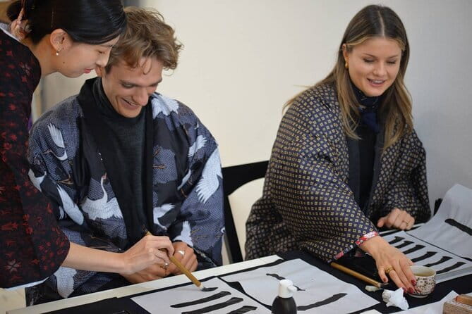 Private Japanese Calligraphy Class in Shibuya Tokyo - The Core Skill: Basic Shodo Technique You Can Use