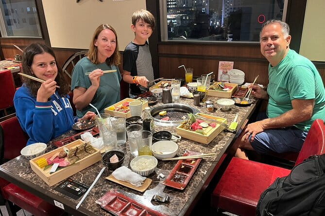 Private Tokyo with Exceptional Guide Tailored to Your Needs - Akihabara: anime and games, plus the fun of having a route