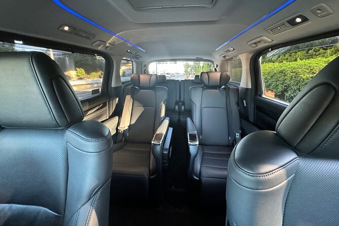 Private Transfer from Haneda Airport Tokyo - The real “package”: air-con, luggage help, and private space
