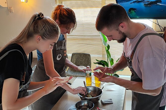 Ramen & Dumpling Cooking in Tokyo with Chef/Vegan possible - Gyoza in real life: folding dumplings without guesswork