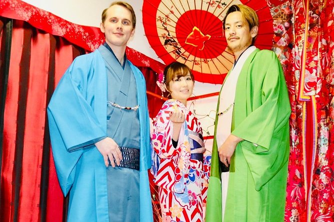 Ride a rickshaw wearing a kimono in Asakusa! Enjoy authentic traditional culture! - Who this suits best in Tokyo