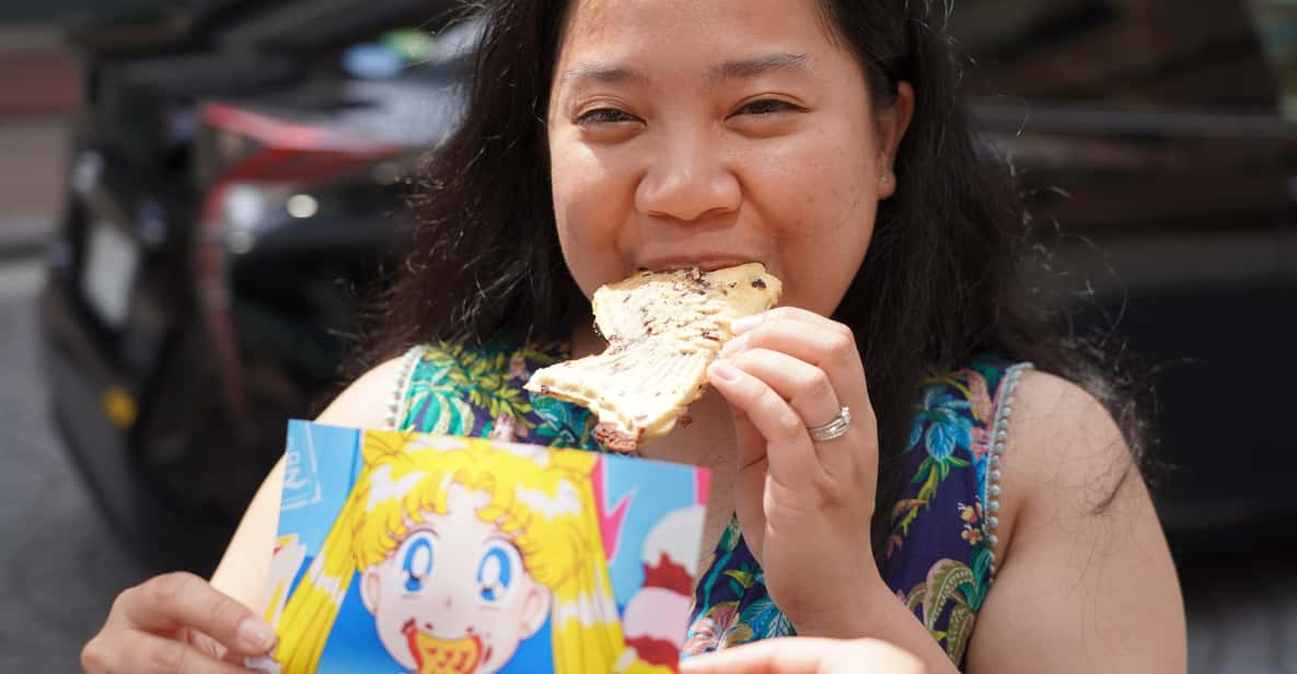 Sailor Moon Tour in Azabujuban, Tokyo - The snack stop: taiyaki and why it works here