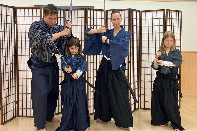 Samurai Experience in Tokyo / SAMURAI've - Your Instructors in Action: Professional Samurai Performers and Real Teaching