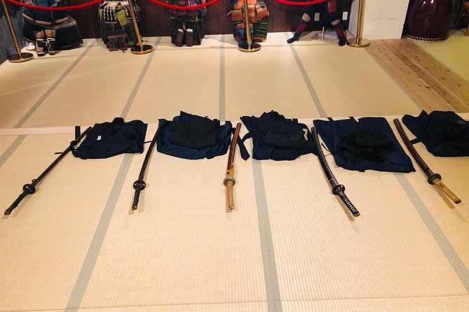 Samurai Sword Experience (Family Friendly)at SAMURAI MUSEUM TOKYO - Ninja weapons trial: throwing stars done the sensible way