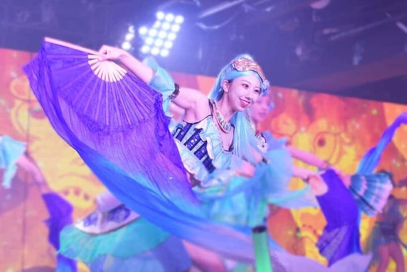 Samurai themed Entertainment show in Shinjuku - Food and Drinks: Lunch Box vs Two Drinks