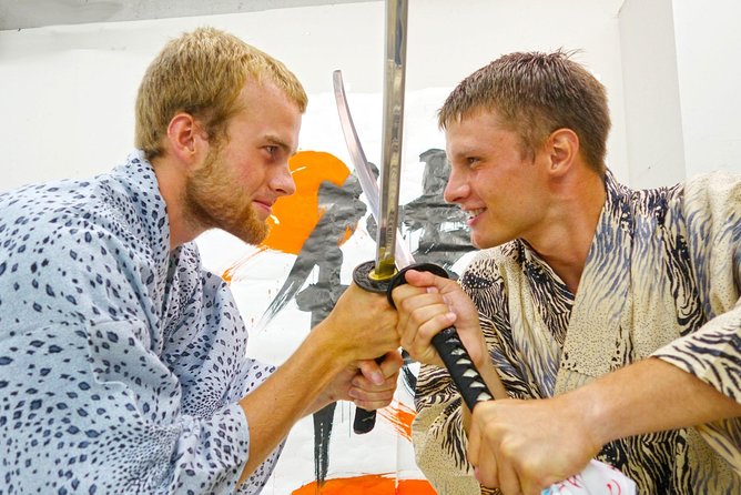 Samurai Training Tokyo Asakusa - Dressing Like a Samurai: Costume Rental and the Photo Setup