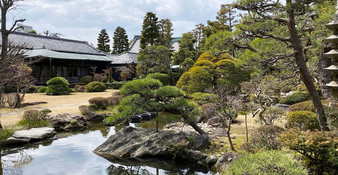Shibamata: Step Back into Old Japan! - Meeting at Keisei Shibamata: Futen Tora and Sakura Statues