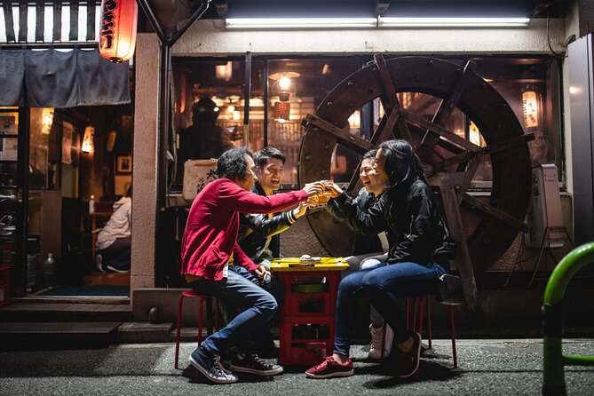 Shibuya by night in Small Groups: Neon Lights and Local Flavors - Key things to know before you go