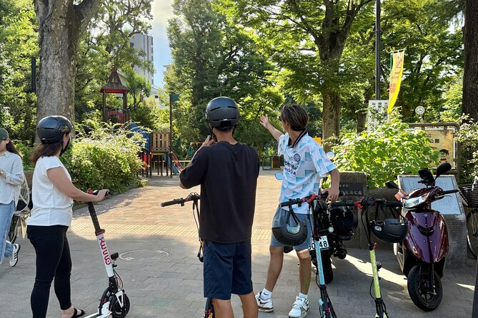 Shibuya Electric Bike Tour of Tokyo's Most Expensive Neighborhood - A second design surprise: Yoyogi Fukamachi Mini Park’s light-control toilet