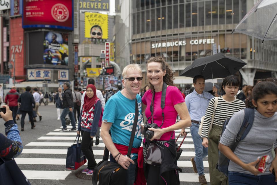 Shibuya & Harajuku: Hidden Gems & Highlights Private Tour - Entering Two Tokyo Moods: Shibuya and Harajuku