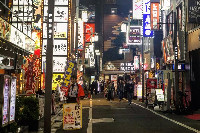 Shinjuku: Golden Gai Food Tour - The Golden Gai drink stop: what to expect from the bar side of the story