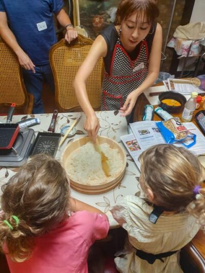 Shinjuku Tokyo: Authentic Japanese Home-Style Culinary Class - The 150-Minute Flow: Cook, Eat, and Take Notes for Later