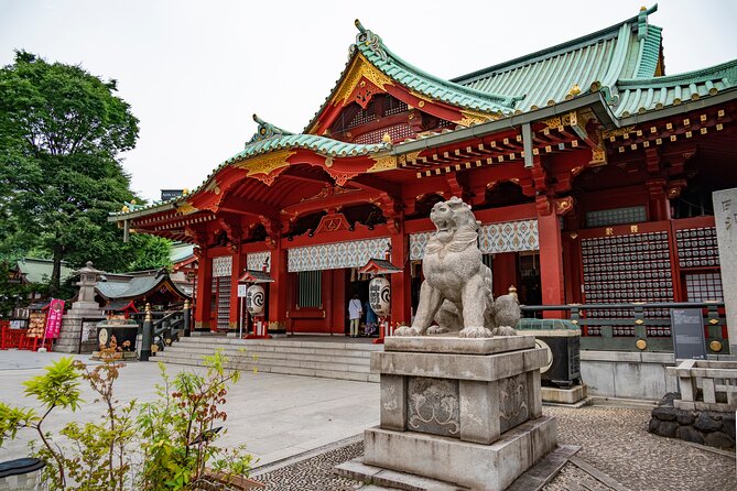 Shinto Shrine Tour: Explore Japanese Culture in Tokyo - Why this Shinto shrine tour feels different in Tokyo