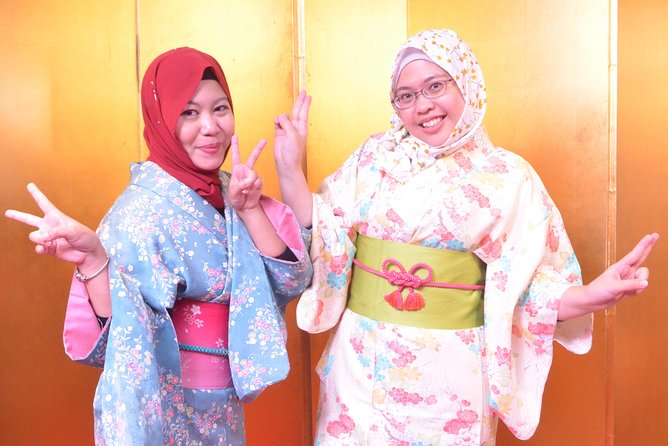 Studio Kimono Photo - Choosing Your Costume: Kimono, Hakama, or Samurai