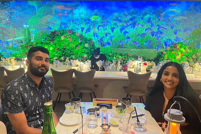 Sushi Making Experience in Shinjuku【Temaki】 - The Staff and the Atmosphere: Why People Come Back