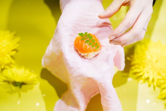 Sushi Making Experience in Shinjuku【Temari】 - The 90-Minute Flow: Demo, Build, Eat at Your Own Pace