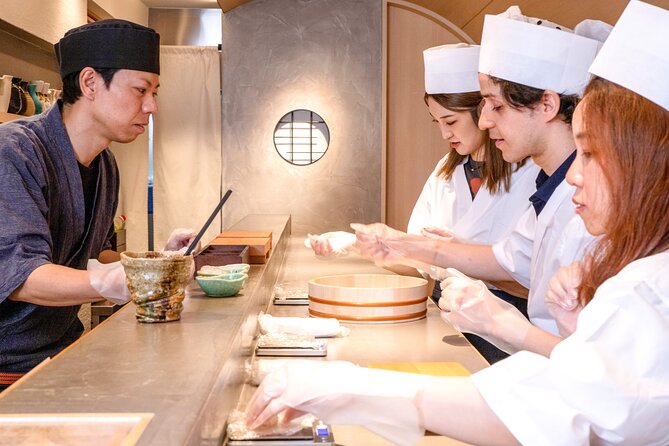 Sushi Making in Tokyo at a Michelin-Listed Restaurant - Key things that make this class worth your time