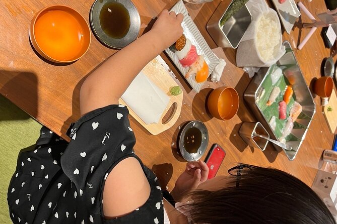 Taisho Sushi Making Class in Tokyo - Group size, vibe, and whether families feel comfortable