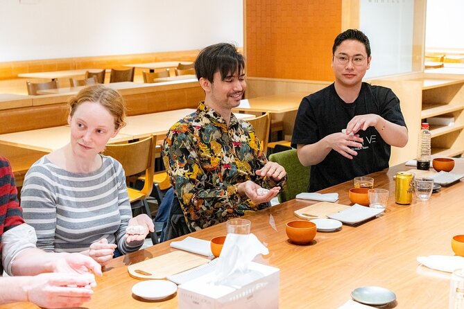 Taisho Sushi Making Class in Tokyo - Smart tips for your sushi-making session
