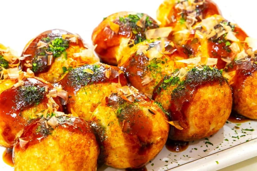 Takoyaki cooking experience in Kabukicho, Shinjuku - Toppings and Texture: Getting the Crispy Outside, Fluffy Inside
