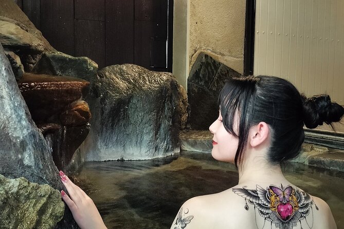 Tattoo-friendly open-air Onsen & drink - Indoor baths any time, outdoor baths only on the right days