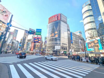 This is Real TOKYO!! SHIBUYA Tour from TGP!! - Shibuya Crossing: film it, then cross it