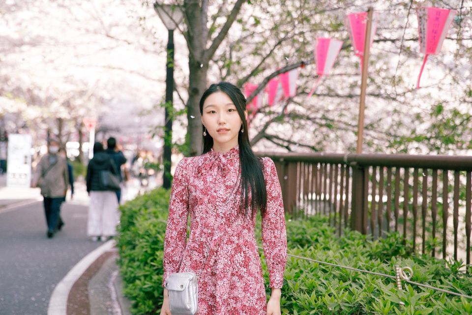 Tokyo: 1-Hour Private Photoshoot - Should You Book This 1-Hour Private Tokyo Photo Shoot?