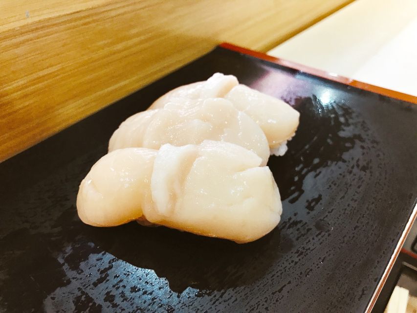 Tokyo: 2-Hour Asakusa Food Hunt & Cultural Tour - Soba and Gyoza the Local Way: Family-Owned Lunch Stops
